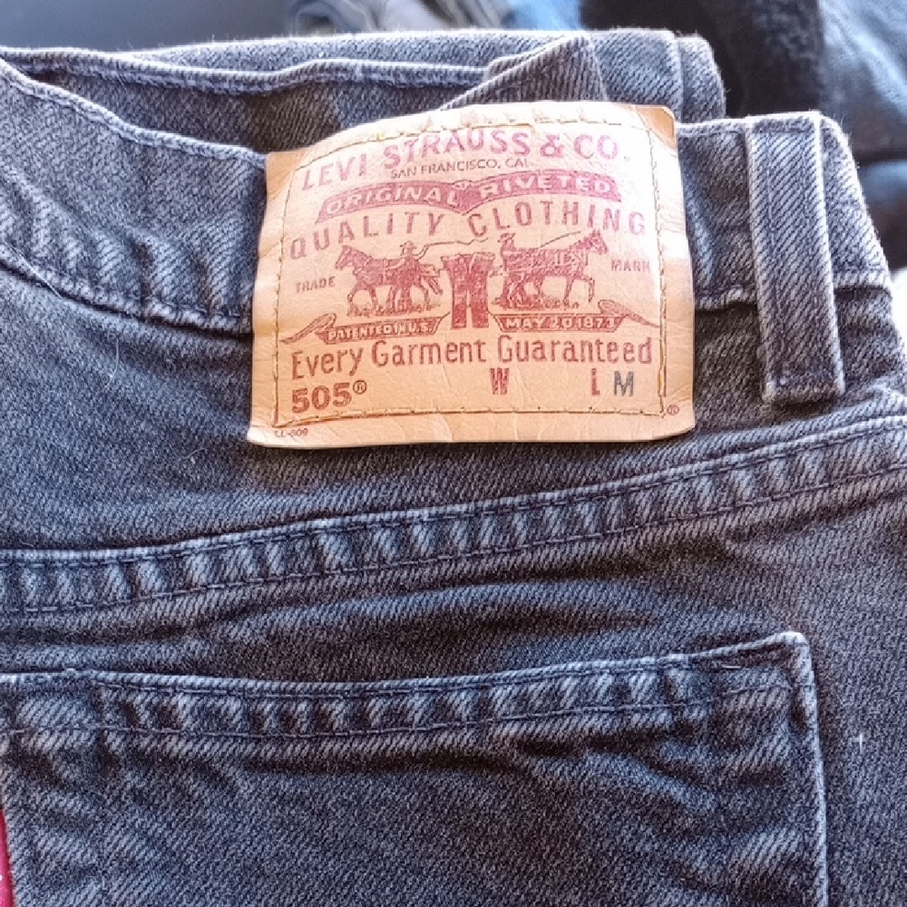 Levi's Men's Dark Gray Straight Jeans